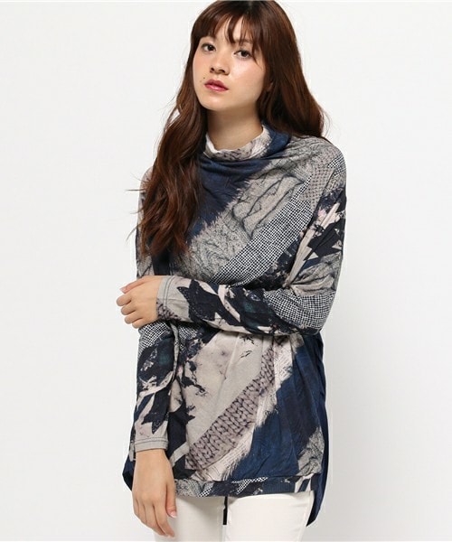 gomme（ゴム）の「ネックドレープＴシャツ（Tシャツ/カットソー・レディース・ブラック/ベージュ/ネイビー・MEDIUM）」の3枚目の写真