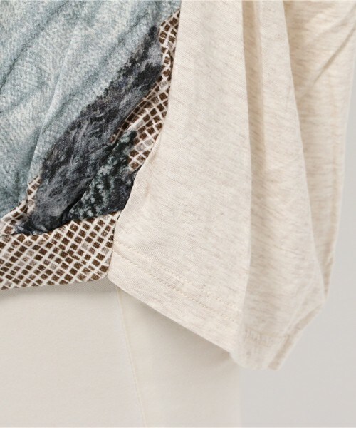 gomme（ゴム）の「ネックドレープＴシャツ（Tシャツ/カットソー・レディース・ブラック/ベージュ/ネイビー・MEDIUM）」の9枚目の写真