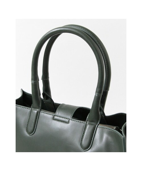 KBF（ケイビーエフ）の「スクエアーハンドバッグ（L）（バッグ・レディース・D/GREEN/L/BEIGE・L）」の7枚目の写真