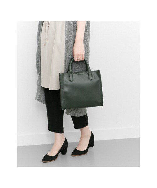 KBF（ケイビーエフ）の「スクエアーハンドバッグ（M）（バッグ・レディース・L/BEIGE/D/GREEN・M）」の4枚目の写真