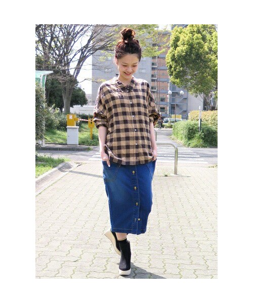 mercibeaucoup,（メルシーボークー）の「メルシーボークー、 / Ｂ：デニム / スカート（スカート・レディース・blue/black・0/01）」の8枚目の写真