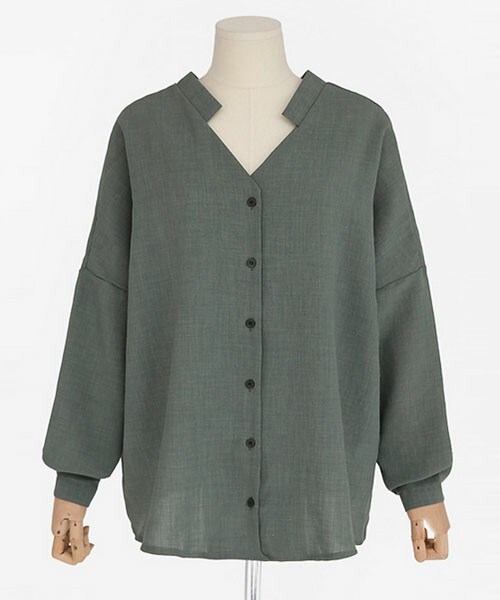 DHOLIC（ディーホリック）の「Vネックオーバーブラウス（シャツ/ブラウス・レディース・ホワイト/ピンク/カーキ/ブラック・FREE）」の3枚目の写真