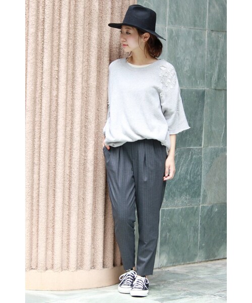 JOURNAL STANDARD（ジャーナルスタンダード）の「《予約》TRストライプランダムタックテーパードパンツ◆（パンツ・レディース・グレー/ネイビー・36/38/40）」の14枚目の写真