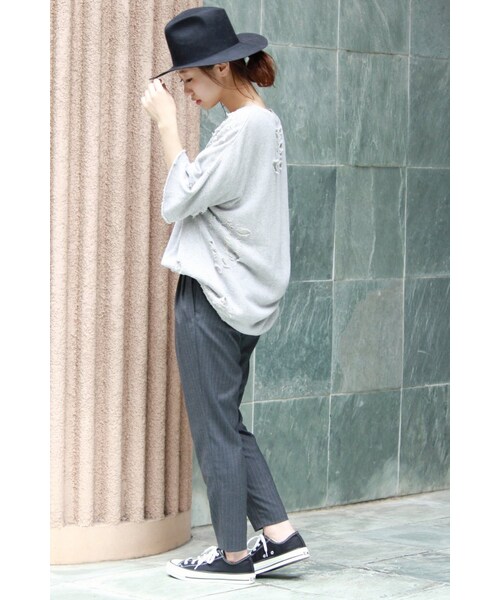JOURNAL STANDARD（ジャーナルスタンダード）の「《予約》TRストライプランダムタックテーパードパンツ◆（パンツ・レディース・グレー/ネイビー・36/38/40）」の15枚目の写真