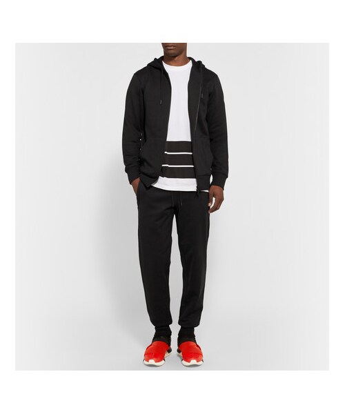 Y-3（ワイスリー）の「Qasa Leather-Trimmed Neoprene High-Top Sneakers（シューズ・メンズ・Red・UK 6 (EU 40)/UK 7 (EU 41)/UK 7.5 (EU 41.5)/UK 8 (EU 42)/UK 8.5 (EU 42.5)/UK 9 (EU 43)/UK 9.5 (EU 43.5)/UK 10 (EU 44)/UK 10.5 (EU 44.5)/UK 11 (EU 45)/UK 12 (EU 46)）」の2枚目の写真