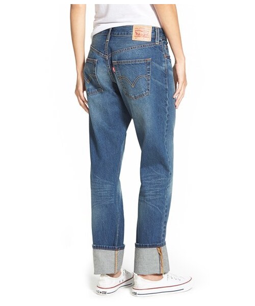 Levi's(リーバイス)の「Levi's® 501 'Super Cuff' Boyfriend Jeans (Port Side)(デニムパンツ・レディース・Blue・24/25/26/27/28/29/30/31/32)」の2枚目の写真