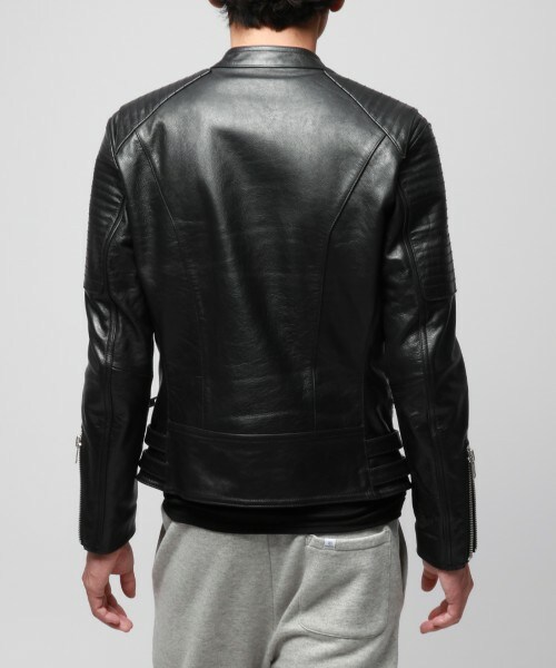 VANQUISH（ヴァンキッシュ）の「カウレザーパテッドシングルライダース