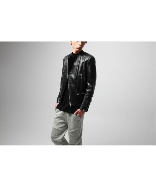 VANQUISH（ヴァンキッシュ）の「カウレザーパテッドシングルライダース