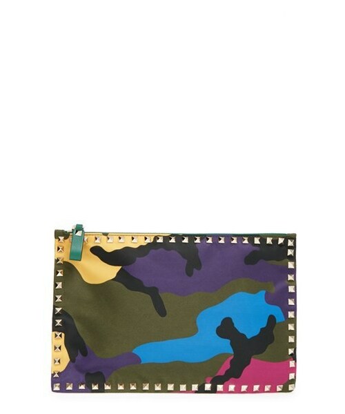 VALENTINO(ヴァレンティノ)の「Valentino Camo Print Nylon Pouch(クラッチバッグ・レディース・Multi Color/ Smeraldo・One Size)」の1枚目の写真