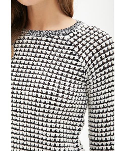 FOREVER 21（フォーエバー トゥエンティーワン）の「FOREVER 21 Essential Waffle Knit Sweater（ニット/セーター・レディース・Red/Blue/White・X-Small/Small/Medium/Large）」の6枚目の写真