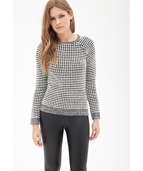 FOREVER 21（フォーエバー トゥエンティーワン）の「FOREVER 21 Essential Waffle Knit Sweater（ニット/セーター・レディース・Red/Blue/White・X-Small/Small/Medium/Large）」の2枚目の写真