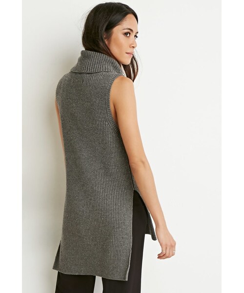 FOREVER 21（フォーエバー トゥエンティーワン）の「FOREVER 21 Side-Slit Turtleneck Top（ニット/セーター・レディース・Gray・Small/Medium/Large）」の4枚目の写真