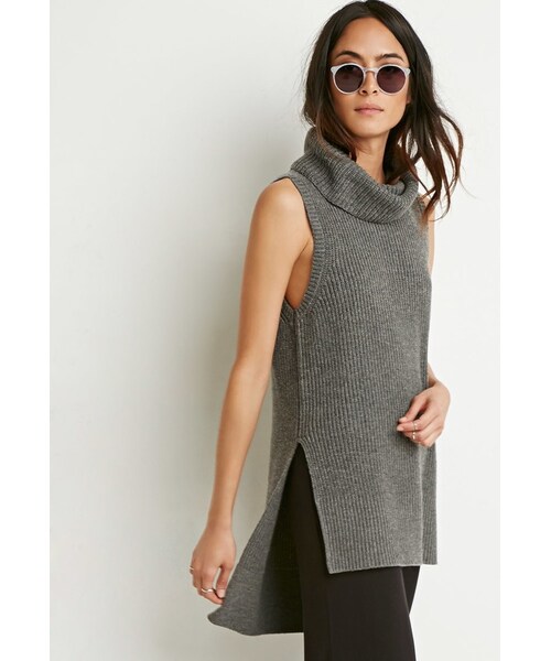 FOREVER 21（フォーエバー トゥエンティーワン）の「FOREVER 21 Side-Slit Turtleneck Top（ニット/セーター・レディース・Gray・Small/Medium/Large）」の3枚目の写真
