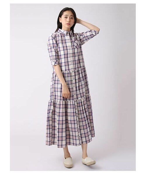 Green Parks fuuwa(グリーンパークスフーワ)の「・Aチェックマキシワンピース(ワンピース/ドレス・ブラック/レッド/ネイビー・F)」の2枚目の写真