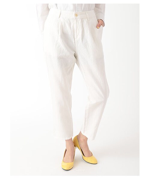 Samansa Mos2(サマンサ モスモス)の「綿麻テーパードパンツ 1401463-22-11-12(パンツ・オフホワイト/ベージュ/カーキ/ネイビー・M/L)」の5枚目の写真