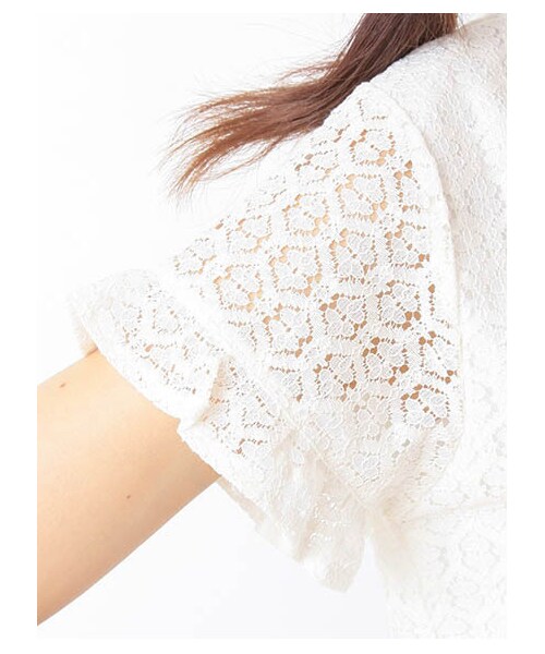 ehka sopo（エヘカソポ）の「ラッセルレースフリル袖プルオーバー 1203058-22-13-11（トップス・アイボリー/オフホワイト・M）」の8枚目の写真