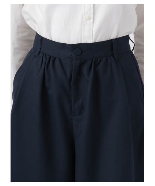 E hyphen world gallery（イーハイフンワールドギャラリー）の「・TRタックギャザーワイドパンツ（パンツ・ライトグレー/ブラック/ネイビー・F）」の7枚目の写真