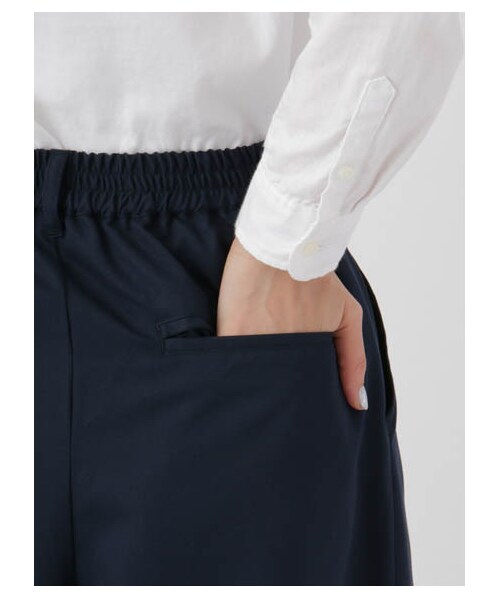 E hyphen world gallery（イーハイフンワールドギャラリー）の「・TRタックギャザーワイドパンツ（パンツ・ライトグレー/ブラック/ネイビー・F）」の9枚目の写真