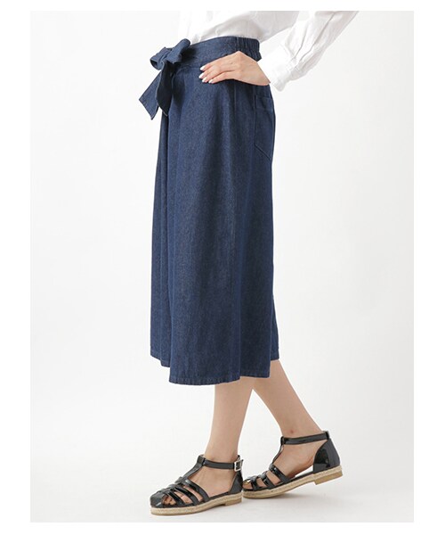 E hyphen world gallery（イーハイフンワールドギャラリー）の「【Special Price】・ラップクロップドデニムワイドパンツ（パンツ・インディゴ/ライトインディゴ・F）」の4枚目の写真