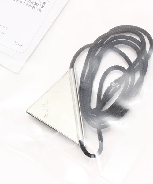 TOGA（トーガ）の「■別注■ TOGA×MIDWEST トライアングルネックレスM（ネックレス・レディース・ホワイト/ブラック/グリーン・FREE）」の11枚目の写真