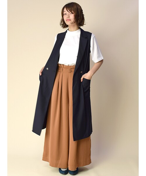 w closet（ダブルクローゼット）の「ツイルテーラードベスト（その他・レディース・ベージュ/ネイビー・FREE）」の9枚目の写真