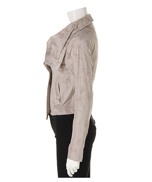 SPIRALGIRL（スパイラルガール）の「レザーライクジャケット（ジャケット/アウター・レディース・ベージュ/ブラック/カーキ/ライトグレー・F）」の7枚目の写真