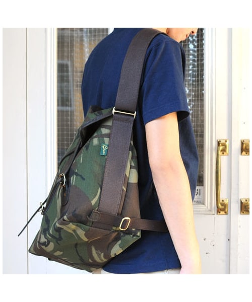 Handmade（ハンドメイド）の「BRADY【ブレディ】BICYCLE BAG CAMO 2014