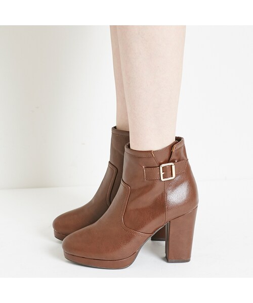 ORiental TRaffic（オリエンタルトラフィック）の「ベルトショートブーツ（シューズ・レディース・ベージュ/ブラック/ブラウン・S/M/L/LL）」の12枚目の写真