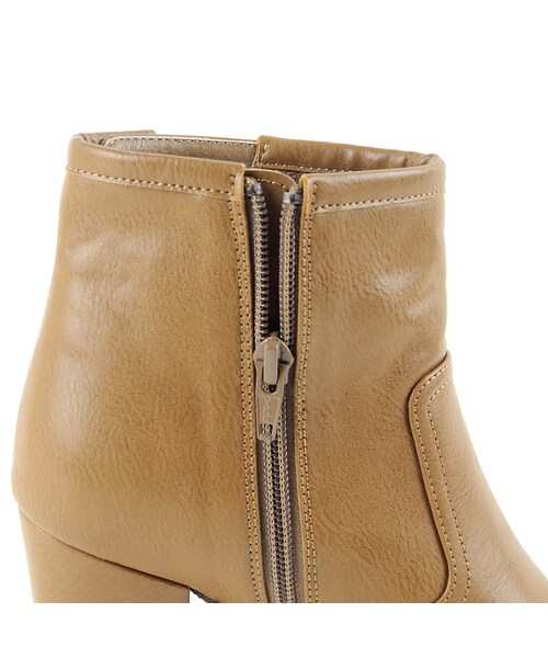 ORiental TRaffic（オリエンタルトラフィック）の「ベルトショートブーツ（シューズ・レディース・ベージュ/ブラック/ブラウン・S/M/L/LL）」の8枚目の写真