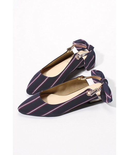 LE TALON（ルタロン）の「2CMポインテッドリボンバックベルト（シューズ・レディース・ブラック/グレー/ネイビー・35.5/36/36.5/37/37.5）」の3枚目の写真