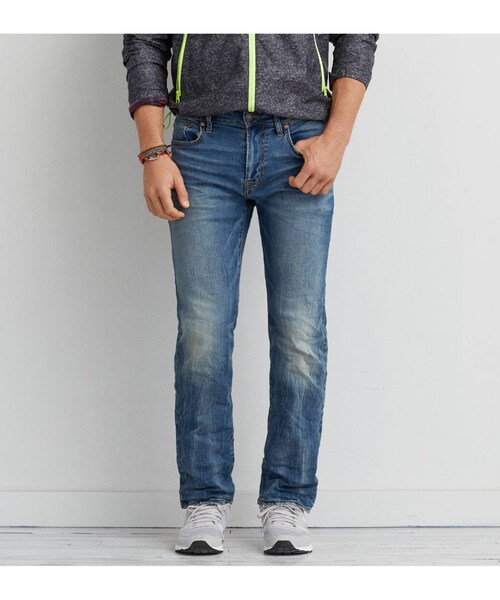 American Eagle(アメリカンイーグル)の「オリジナルストレートアクティブフレックスジーンズ(デニムパンツ・メンズ・ミディアムクラックル・26/28/28/28/28/30/28/32/29/30/29/32/30/30/30/32/30/34/31/30/31/32/32/30/32/32/32/34/33/30/33/32/34/30/34/32/34/34/36/30/36/32/36/34/38/32/40/32)」の1枚目の写真