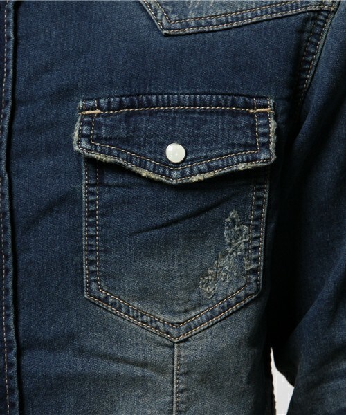 RATTLE TRAP（ラトルトラップ）の「ジャージーデニムシャツ【クラッシュリメイク】（シャツ/ブラウス・メンズ・ブルー・MEDIUM/LARGE/LL）」の8枚目の写真
