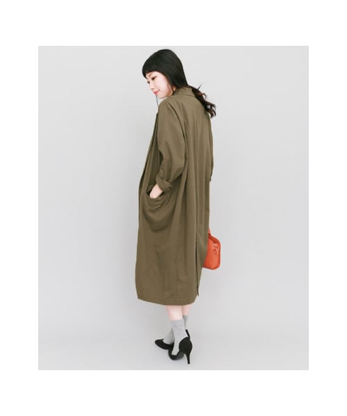 KBF（ケイビーエフ）の「KBF+ ビックコート（ジャケット/アウター・レディース・BROWN/KHAKI/NAVY・one）」の9枚目の写真