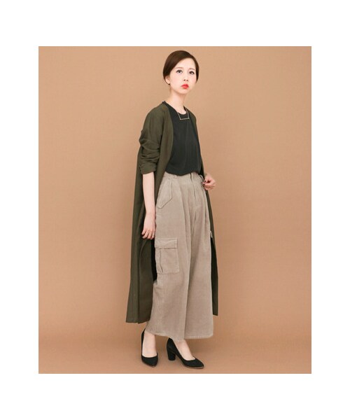 KBF（ケイビーエフ）の「コーデュロイWIDEカーゴパンツ（パンツ・レディース・KHAKI/BEIGE/NAVY・36/38）」の6枚目の写真