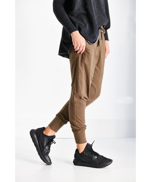 adidas（アディダス）の「Adidas Originals Tubular Monotone Sneaker（スニーカー・レディース・Black/White・6/7/8/9/10）」の4枚目の写真