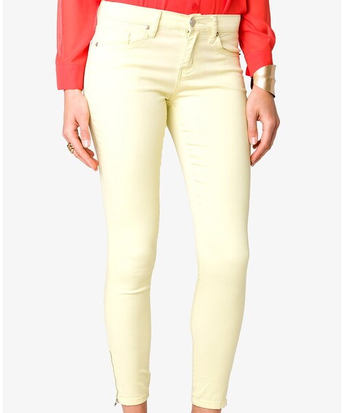 FOREVER 21（フォーエバー トゥエンティーワン）の「FOREVER 21 Colored Zippered Skinny Jeans（デニムパンツ・レディース・Black/White/Purple/Blue/Yellow・26/27/28/30）」の19枚目の写真