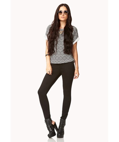 FOREVER 21（フォーエバー トゥエンティーワン）の「FOREVER 21 Colored Zippered Skinny Jeans（デニムパンツ・レディース・Black/White/Purple/Blue/Yellow・26/27/28/30）」の22枚目の写真