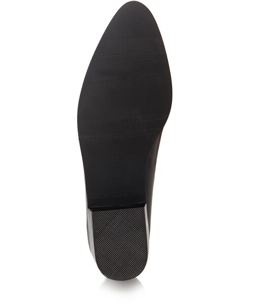 FOREVER 21（フォーエバー トゥエンティーワン）の「FOREVER 21 Pointed Faux Leather Loafers（シューズ・レディース・Black・8）」の4枚目の写真