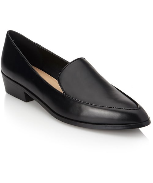 FOREVER 21（フォーエバー トゥエンティーワン）の「FOREVER 21 Pointed Faux Leather Loafers（シューズ・レディース・Black・8）」の2枚目の写真