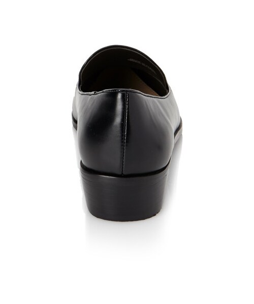FOREVER 21（フォーエバー トゥエンティーワン）の「FOREVER 21 Pointed Faux Leather Loafers（シューズ・レディース・Black・8）」の5枚目の写真