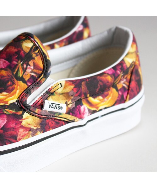 VANS(バンズ)の「Classic Slip-on(ファッション雑貨・Flower・5.5/6/9/9.5/10)」の6枚目の写真