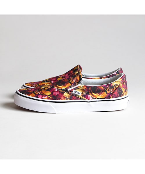 VANS(バンズ)の「Classic Slip-on(ファッション雑貨・Flower・5.5/6/9/9.5/10)」の1枚目の写真