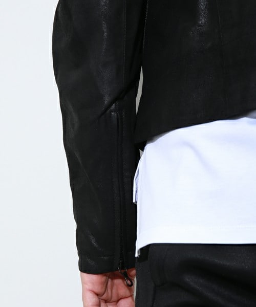 JULIUS（ユリウス）の「シームドレザーライダースジャケット（）」 - WEAR
