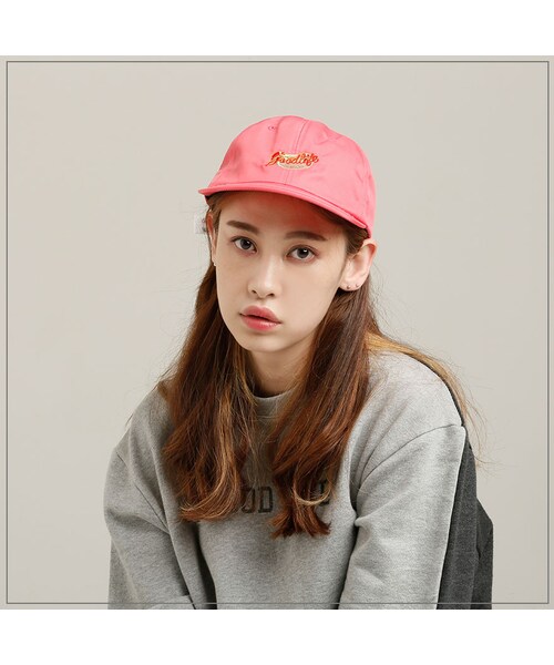 ROMANTIC CROWN（ロマンティッククラウン）の「HOT DOG BALLCAP_PINK（その他・メンズ・기타）」の2枚目の写真