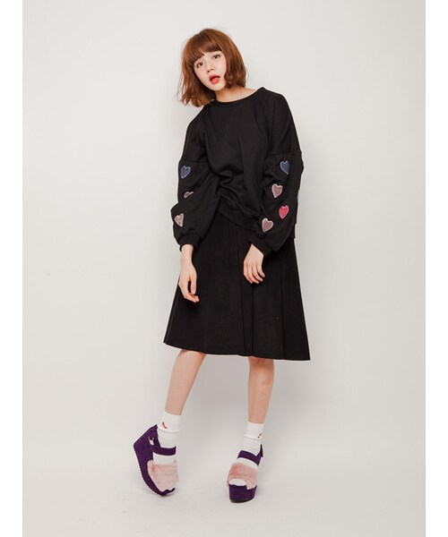 merry jenny（メリージェニー）の「マルチカラーベロアハートスウェット（トップス・レディース・オフホワイト/ブラック）」の5枚目の写真