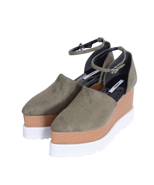 MURUA（ムルーア）の「【SHOES】ウエッジスエードパンプス（シューズ・レディース・ブラック/ブラウン/カーキ）」の3枚目の写真