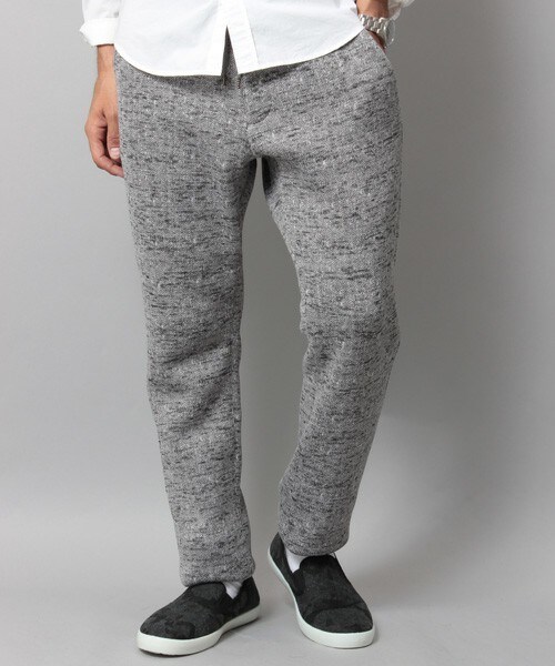 ESSENTIAL GARMENT MEN'S BIGI（エッセンシャルガーメントメンズビギ）の「【長谷川博己さん着用 メンズジョーカー12月号P91掲載】フリーススウェットパンツ/クラシック柄プリント（その他パンツ・メンズ・ブラック/チャコールグレー/グレー・MEDIUM/LARGE）」の3枚目の写真