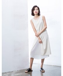 mooncat | 斜開岔細壓摺雪紡長洋色(ワンピース/ドレス)