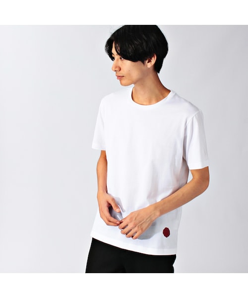 TAKEO KIKUCHI(タケオキクチ)の「シーリングスタンプ風Tシャツ(トップス・メンズ・ホワイト/グレー系/ブラック・M/L)」の4枚目の写真