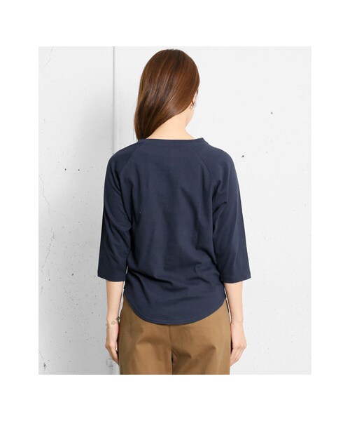 URBAN RESEARCH DOORS(アーバンリサーチドアーズ)の「CLASS A ラグラン7分袖Tシャツ(トップス・レディース・WHITE/NAVY・one)」の7枚目の写真